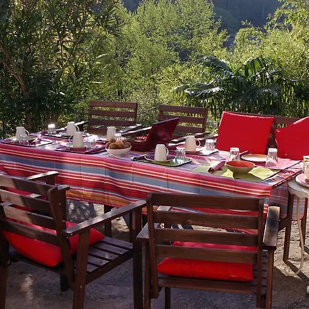 Bed & Breakfast Des Pots Rouges